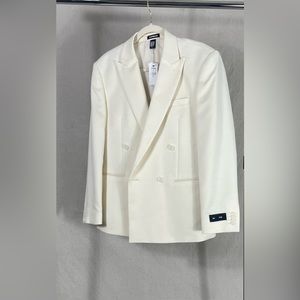 Men’s 36s double breasted blazer. I have the pants that go with it as well